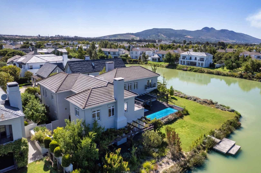 5 Bedroom Property for Sale in Val De Vie Estate Western Cape